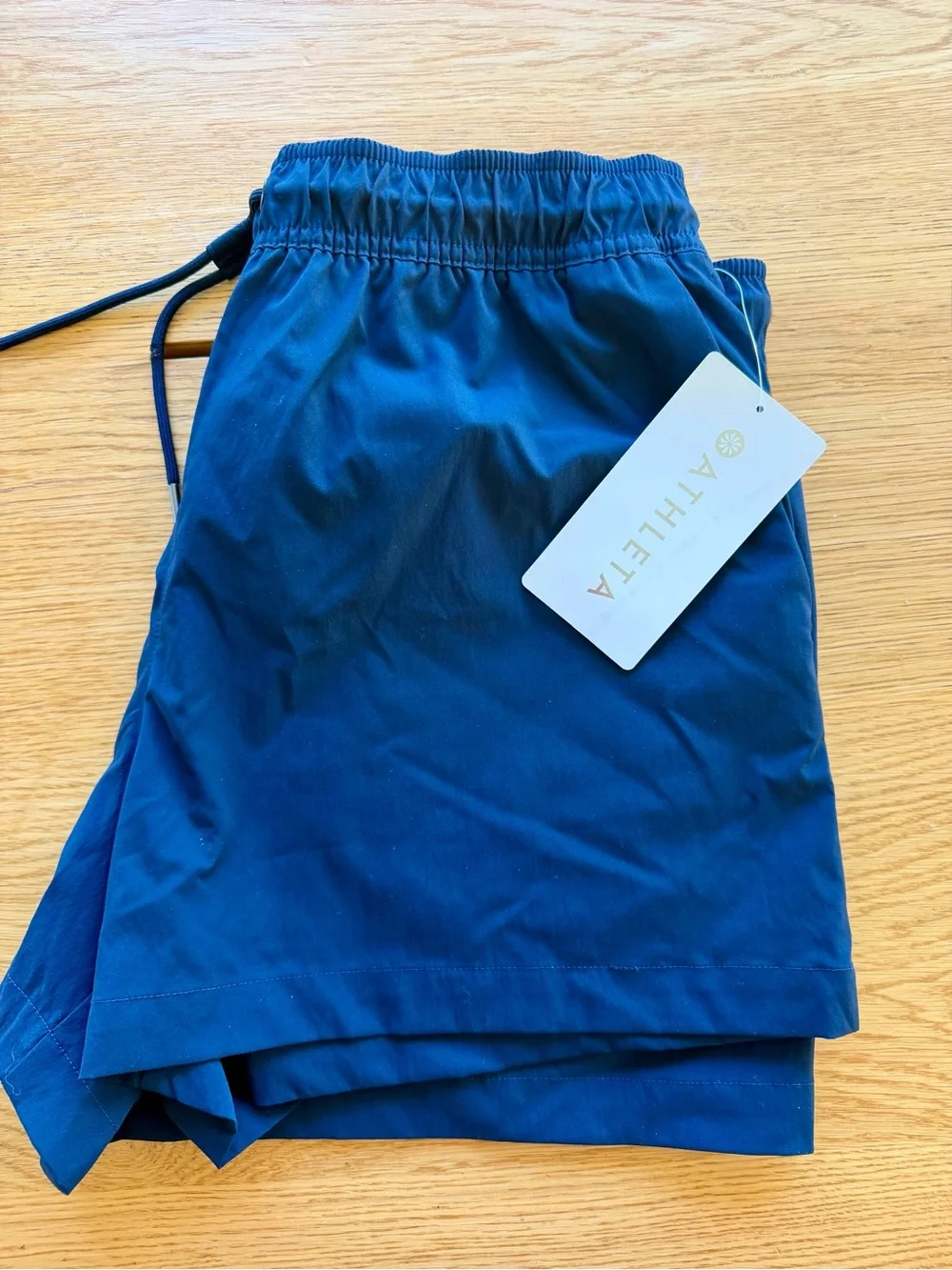 Athleta Pull On Deep Navy Blue Midday Athletic Drawstring Shorts! NEW with Tag